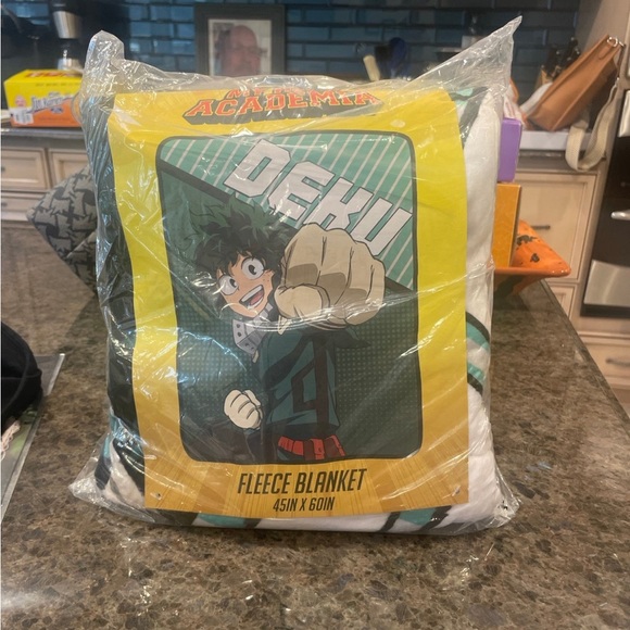 Deku Fleece Blanket. (SEALED! BRAND NEW!) - Picture 1 of 2